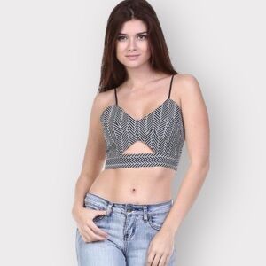 Nwt LESHOP Cut Out Bralette Crop Top (Sz L)